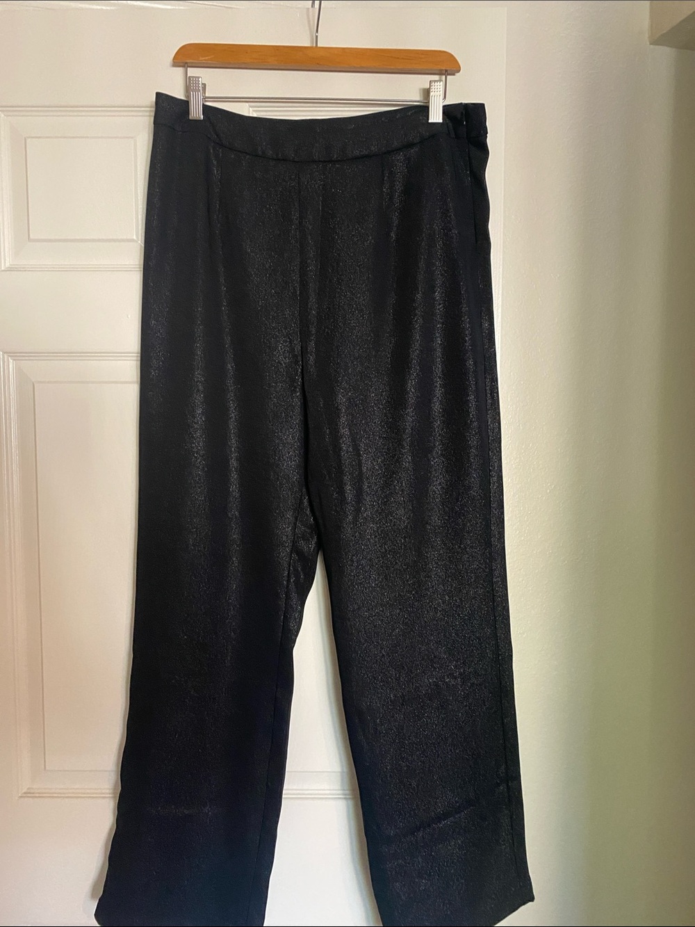 Ming Wang Black Wide-Leg Shimmer Pants